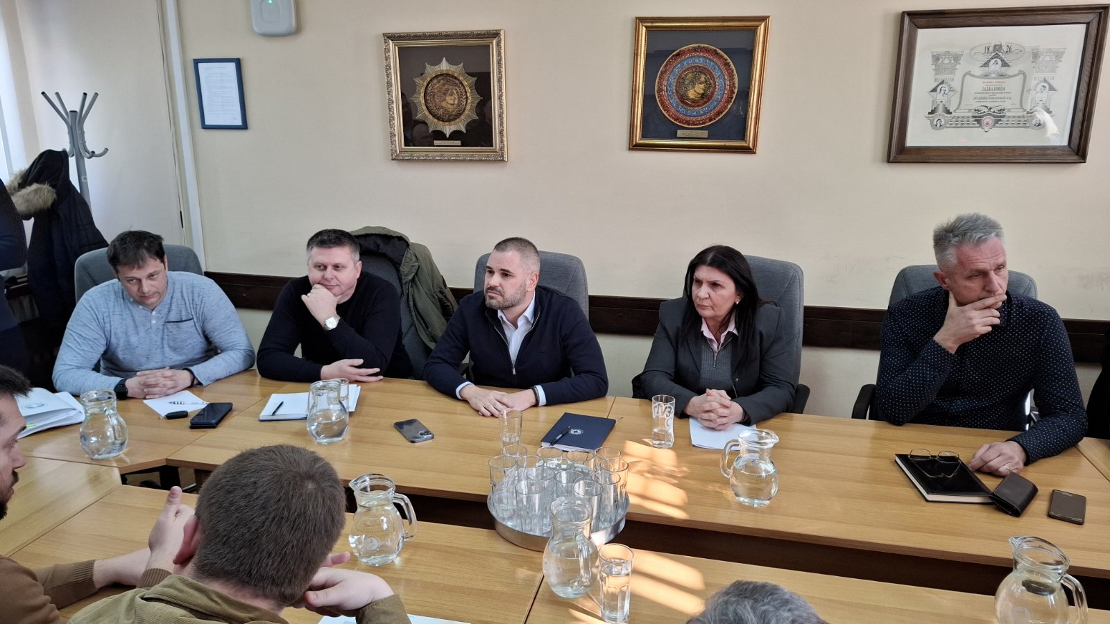 Opozicija u Novom Sadu ušla u „Vodovod“: Razgovarali sa direktorom zašto mesecima noću nema vode (VIDEO) 4