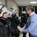 Da li policija štiti građane na blokadama od besa naroda kako Vučić kaže? 5