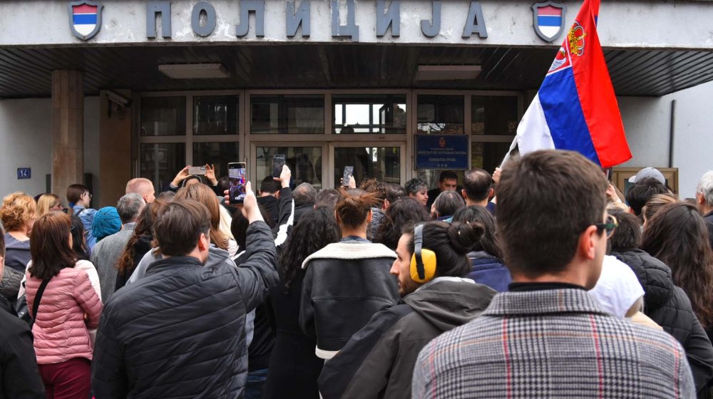 CRTA: U nedelju održano najmanje 95 protesta širom Srbije 1