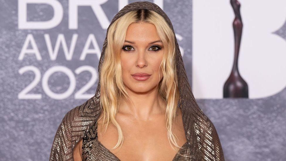 Mili Bobi Braun optužila novinare za zlostavljanje 1 Mili Bobi Braun