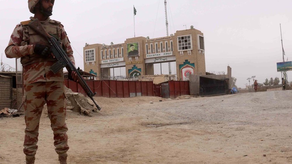 Vojnici Avganistana i Pakistana razmenili vatru na graničnom prelazu 1