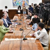 Vučić zamolio studente 2.0 da ne štrajkuju glađu i optužio studente u blokadi da organizuju "grupno gladovanje" 7