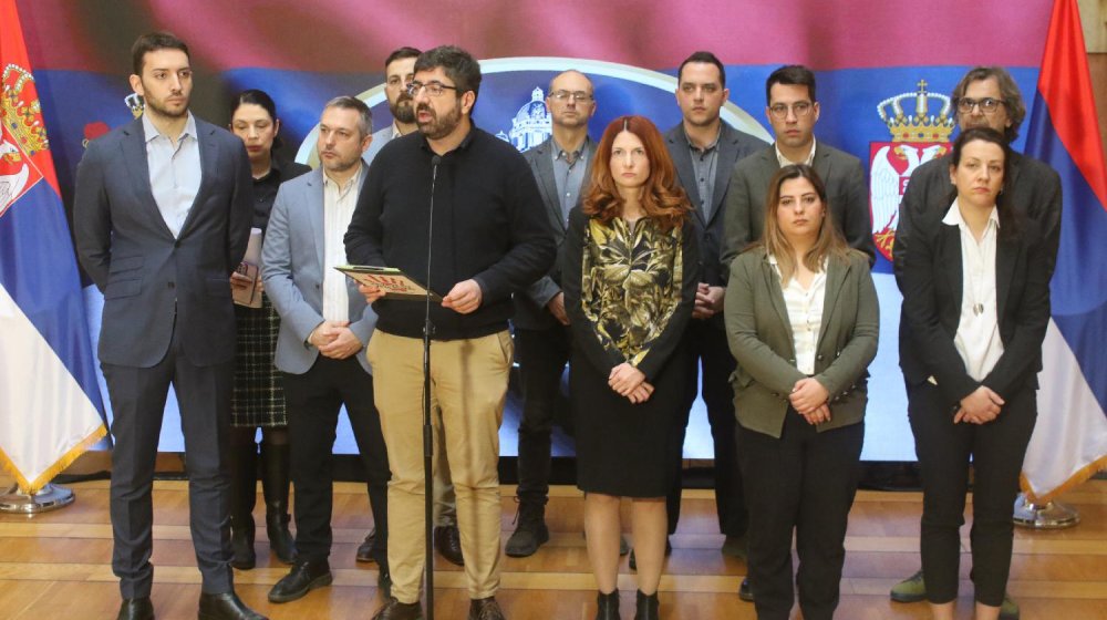 Šta je Radomir Lazović (ZLF) rekao u odgovoru na zahtev studenata da ne nastupe na izborima? 1