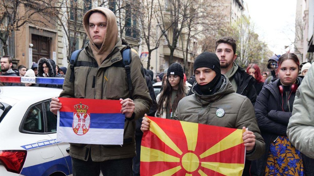 Studenti odali poštu žrtvama požara u Kočanima: Tišina trajala 74 minuta 1