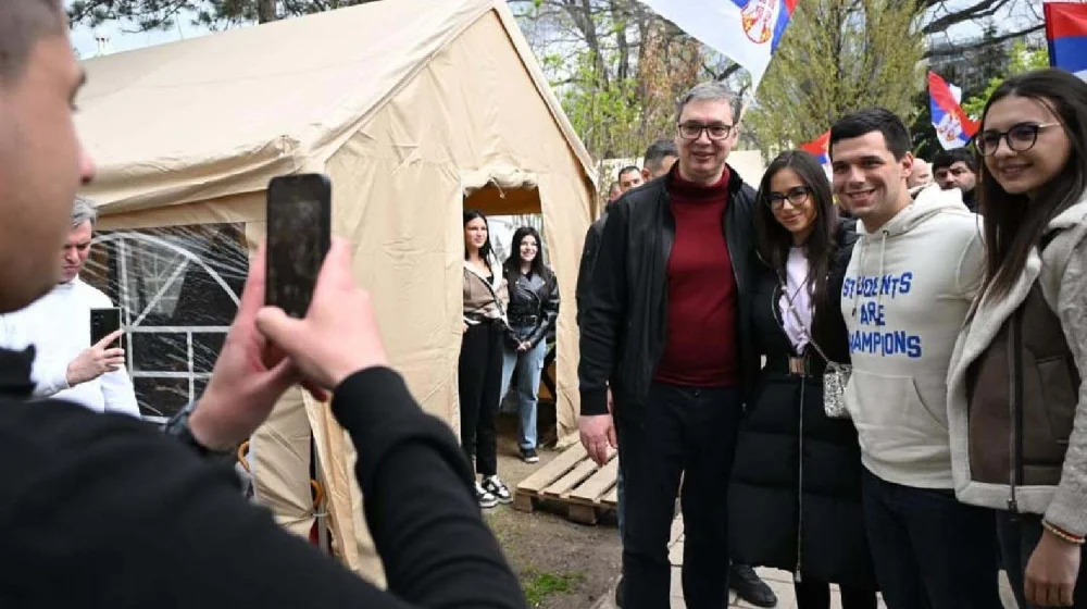 Vučić: U ponedeljak ispred Skupštine sve prohodno za saobraćaj 1