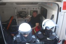 Nemiri posle sednice Skupštine Beograda, policija intervenisala i privela nekoliko ljudi (FOTO/VIDEO) 8