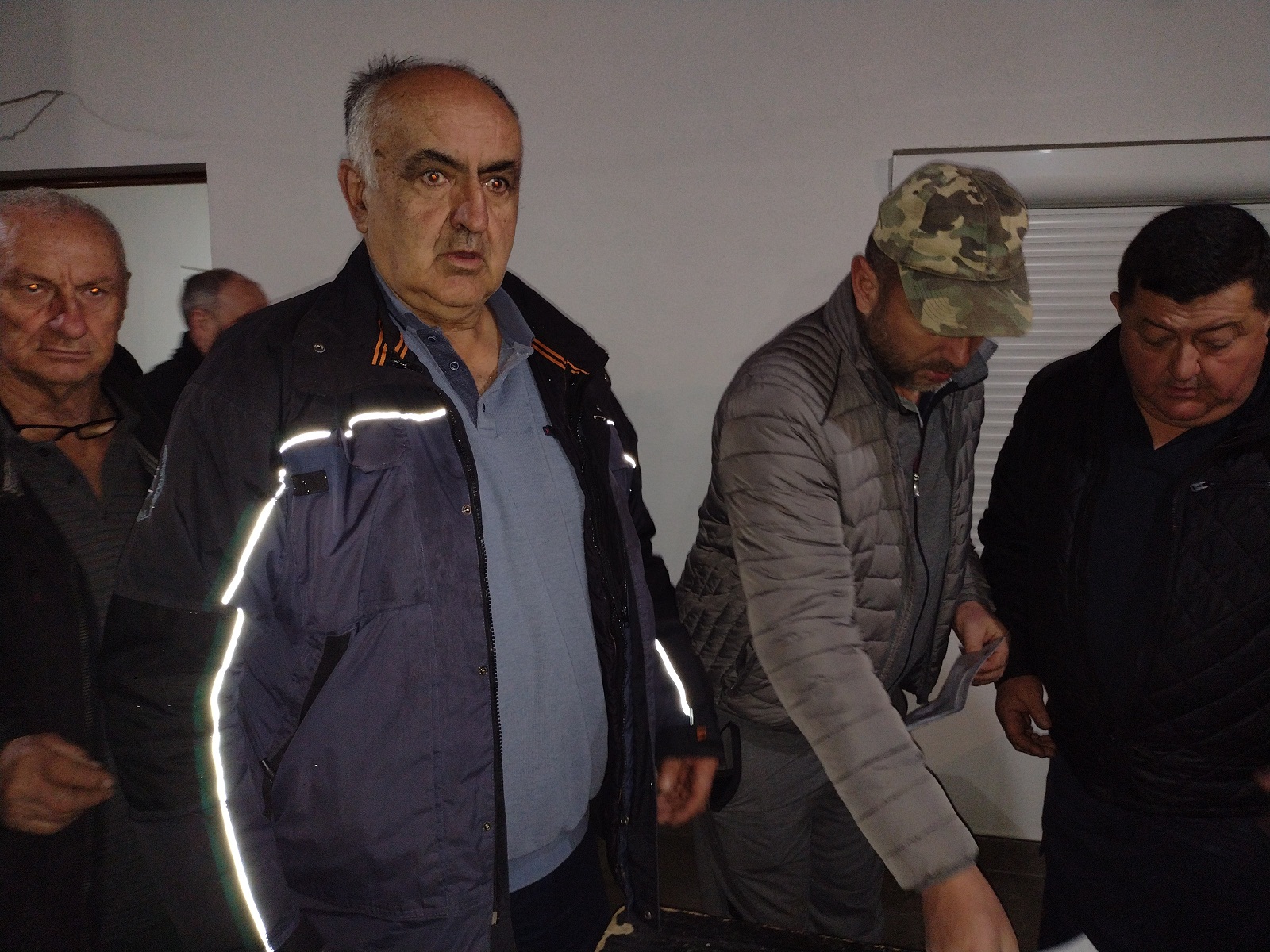 Gružani ne daju sveštenika Nikolu, dok za Eparhiju šumadijsku njegovi postupci nisu crkveni i kanonski 2 Gružani ne daju sveštenika Nikolu, dok za Eparhiju šumadijsku njegovi postupci nisu crkveni i kanonski 10