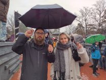 12 - Sveštenik Nikola Simić Vučkovica kod Kragujevca Gružani ne daju sveštenika Nikolu, dok za Eparhiju šumadijsku njegovi postupci nisu crkveni i kanonski 12