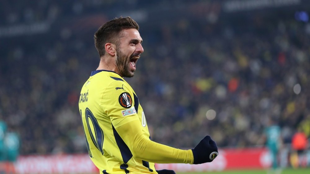 Dušan Tadić otkrio gde će igrati naredne sezone: Samo pod jednim uslovom plan će biti promenjen 1