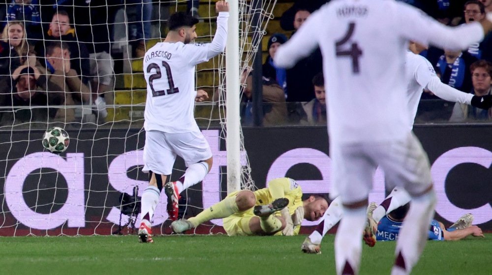 Markos Asensio blista u dresu Aston Vile 1