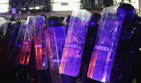 Koje su posledice odluke o diskvalifikaciji kandidature Kalina Đorđeskua u Rumuniji? (FOTO, VIDEO) 10