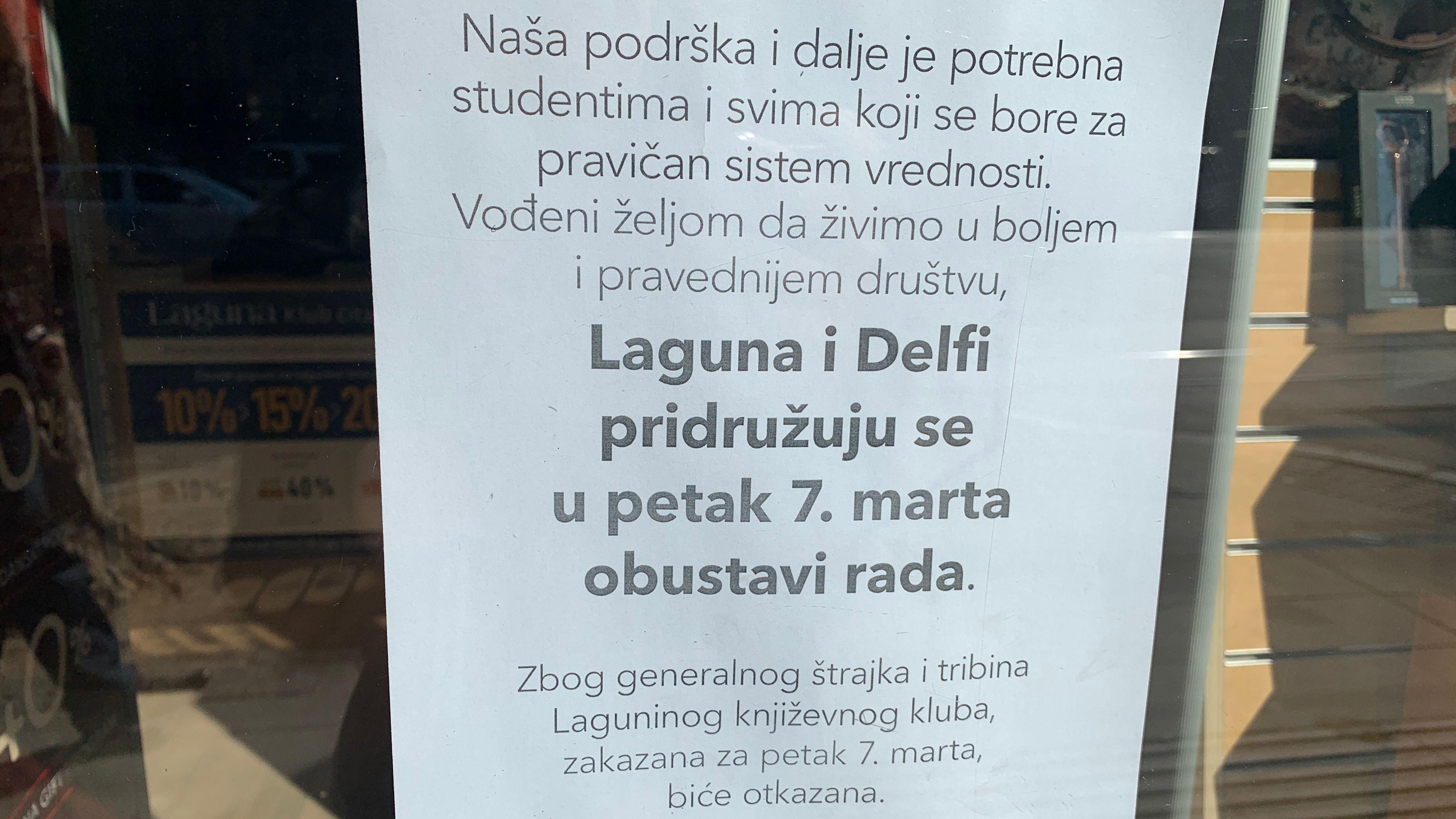 'Generalni štrajk': 'Šetnja krugom dvojke' u Beogradu, protest ispred RTS-a 13 Knjižara u Ulici 27. marta u Beogradu pridružila se štrajku