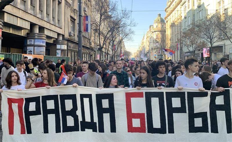 'Generalni štrajk': 'Šetnja krugom dvojke' u Beogradu, protest ispred RTS-a 3 Protest u Beogradu