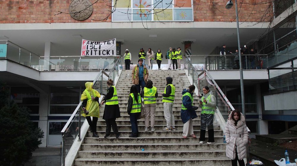 UNS: Omogućiti rad novinarima javnih servisa, kritika rada je legitimna 1