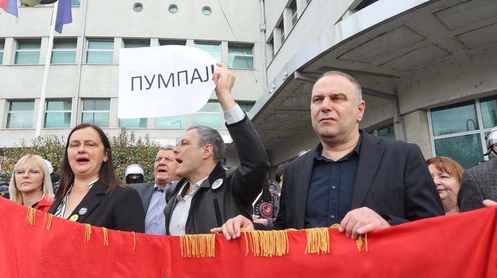 Nova tužba protiv Skupštine grada Niša: Treći put odbijena narodna inicijativa za besplatne udžbenike 11