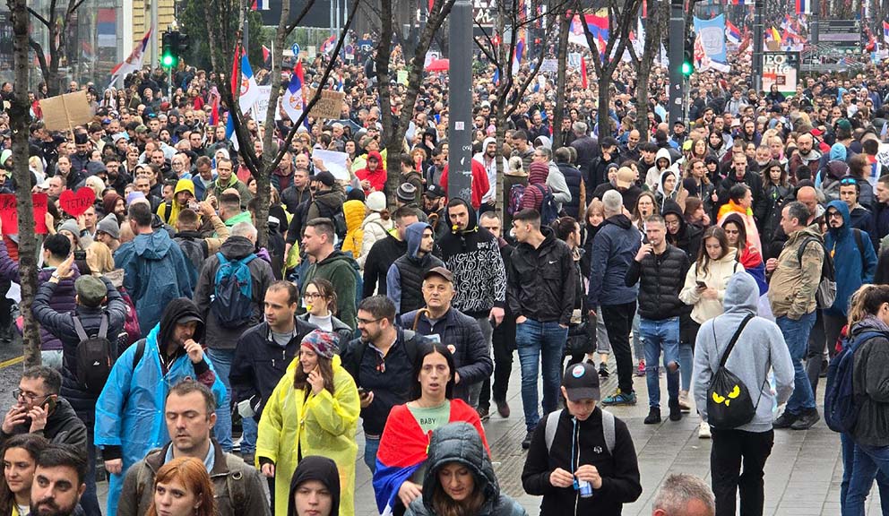 Autorski tekst ministra spoljnih poslova Velike Britanije: Priče o našem mešanju u unutrašnje poslove Srbije moraju da prestanu 4