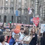 Forin polisi: Vučić će verovatno nadživeti proteste, jer mnogi Srbi ne vide održivu političku alternativu 6