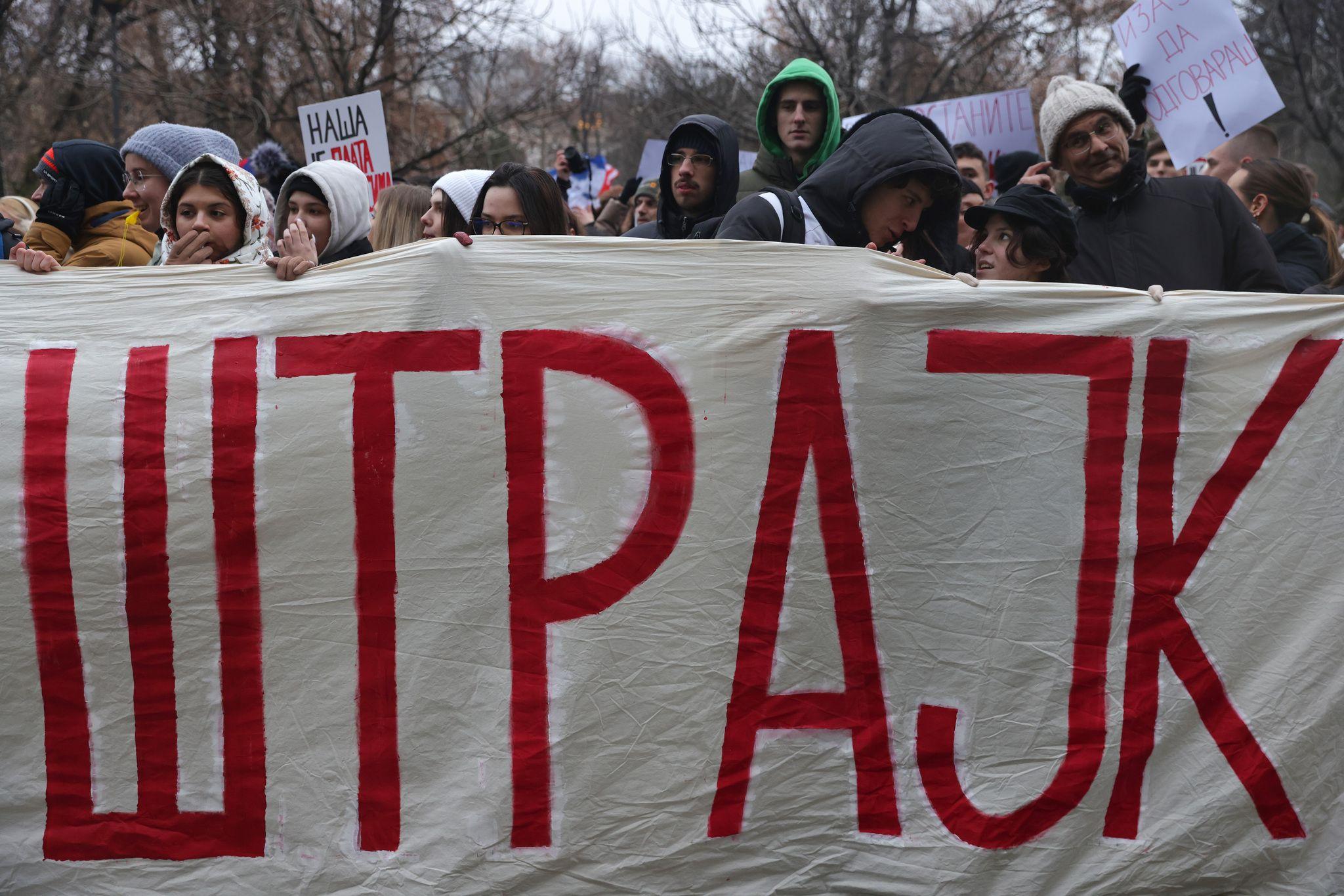 Poziv na generalni štrajk i protesti širom Srbije 1 Protesti u Srbiji