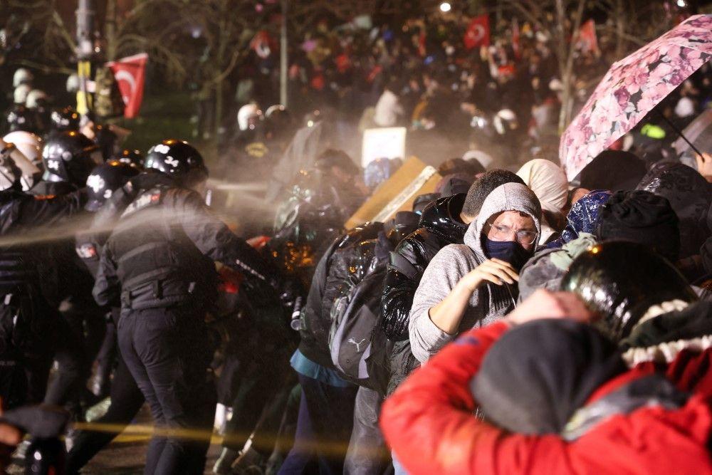 ekrem imamoglu, neredi u turskoj, protesti u turskoj, protesti u istanbulu