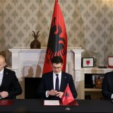 Potpisan sporazum o vojnom savezu Albanije, Kosova i Hrvatske: Srbija traži objašnjenje 5