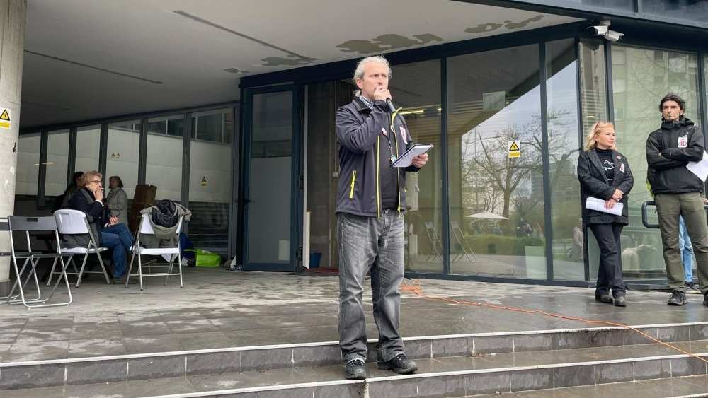 Profesori blokirali turbo kružni tok u Novom Sadu: "Uredba Vlade je suluda, neka je povuku kako su je i doneli" 2