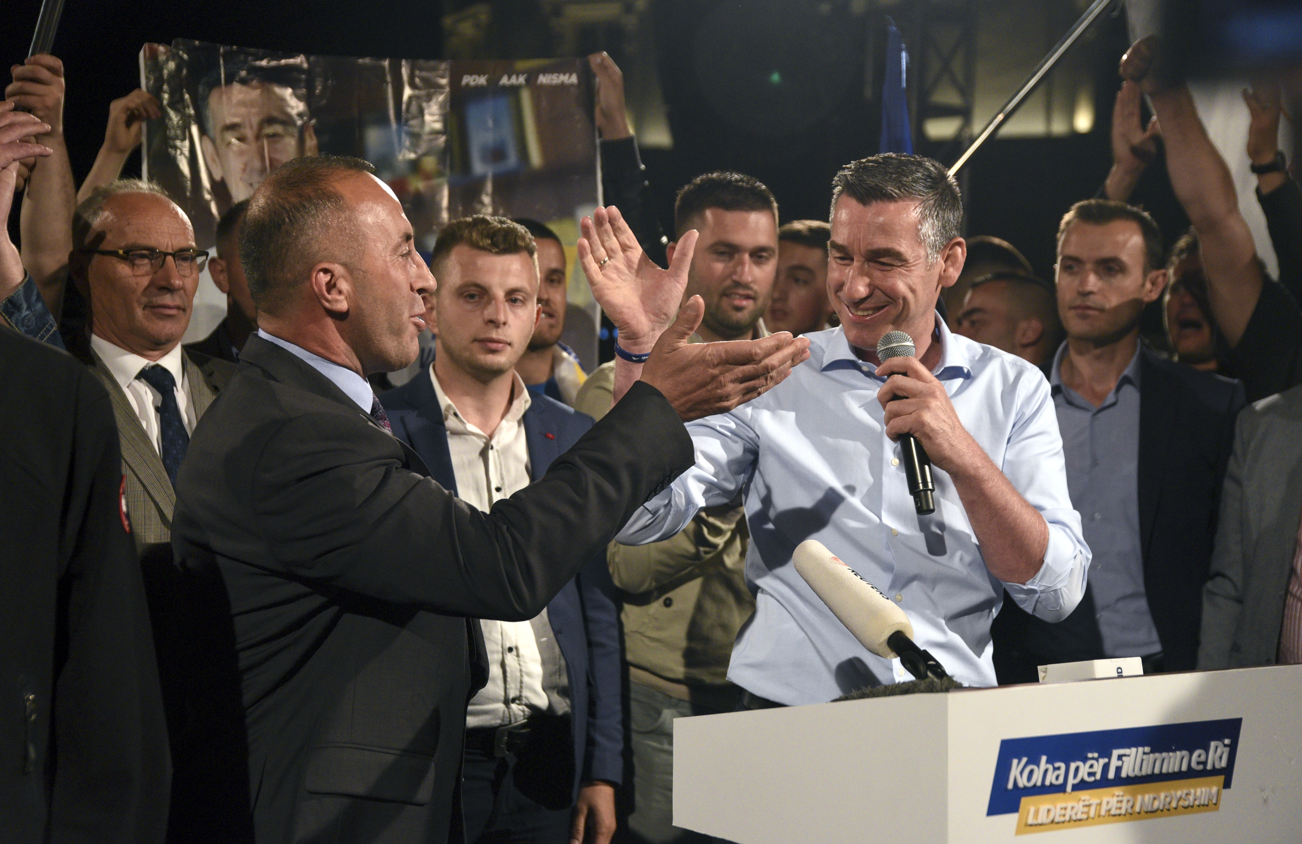 Zašto je Ramuš Haradinaj pre 20 godina podneo ostavku na mesto premijera Kosova? 4