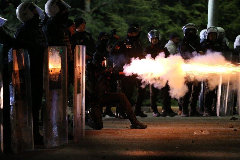 Više od 1.100 privedenih na protestima u Turskoj posle hapšenja gradonačelnika Istanbula 14 policija, istanbul, protesti u turskoj, protesti u Istanbulu