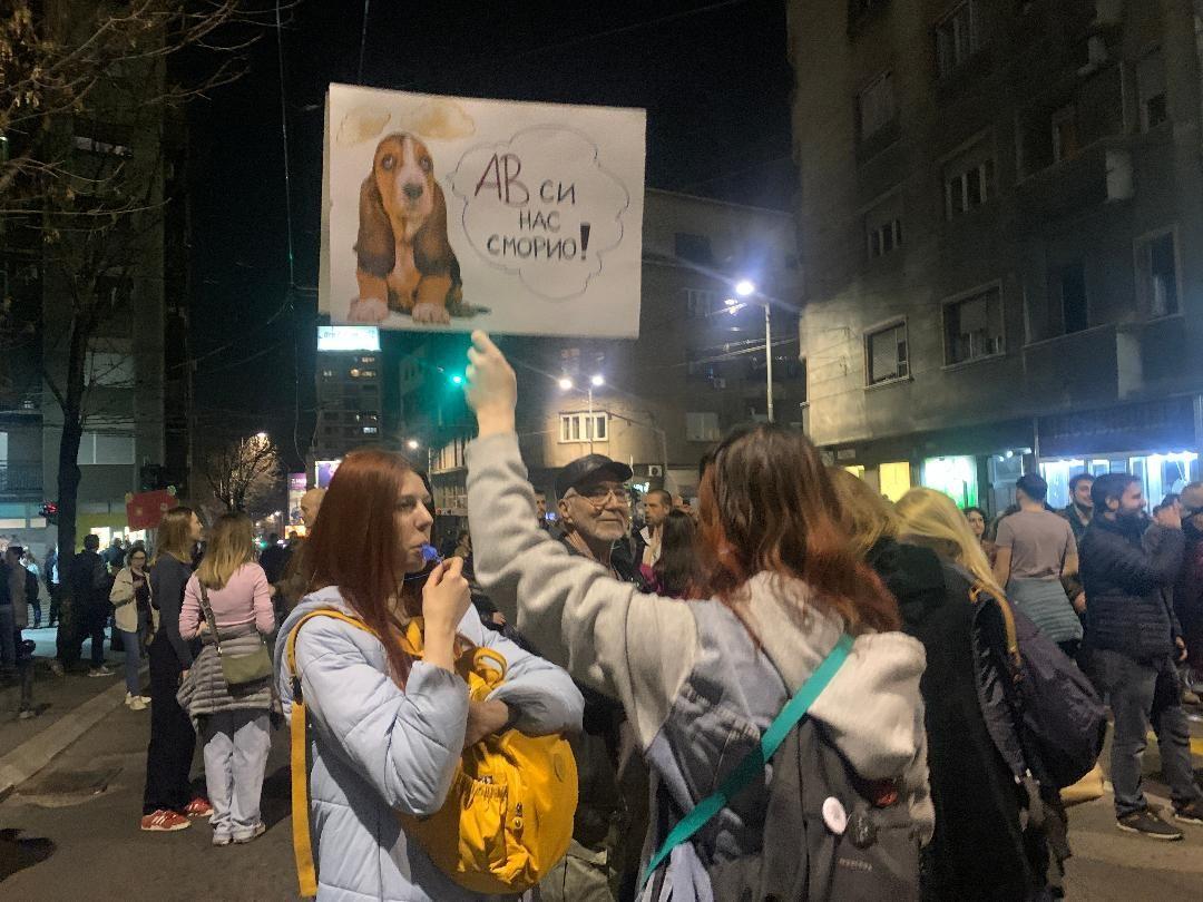 'Generalni štrajk': 'Šetnja krugom dvojke' u Beogradu, protest ispred RTS-a 5 Demonstranti
