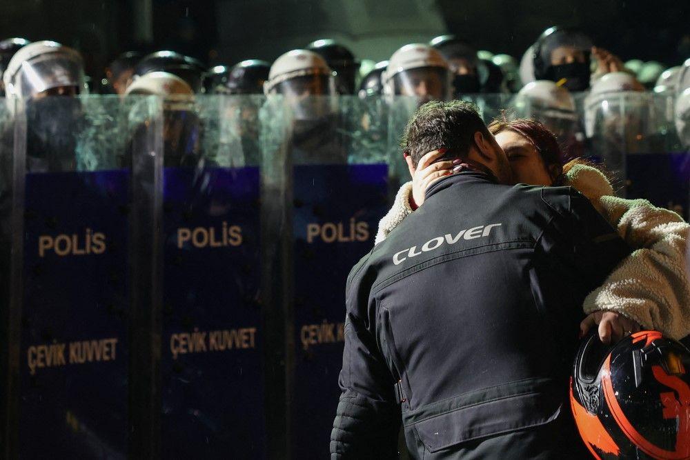 ekrem imamoglu, neredi u turskoj, protesti u turskoj, protesti u istanbulu