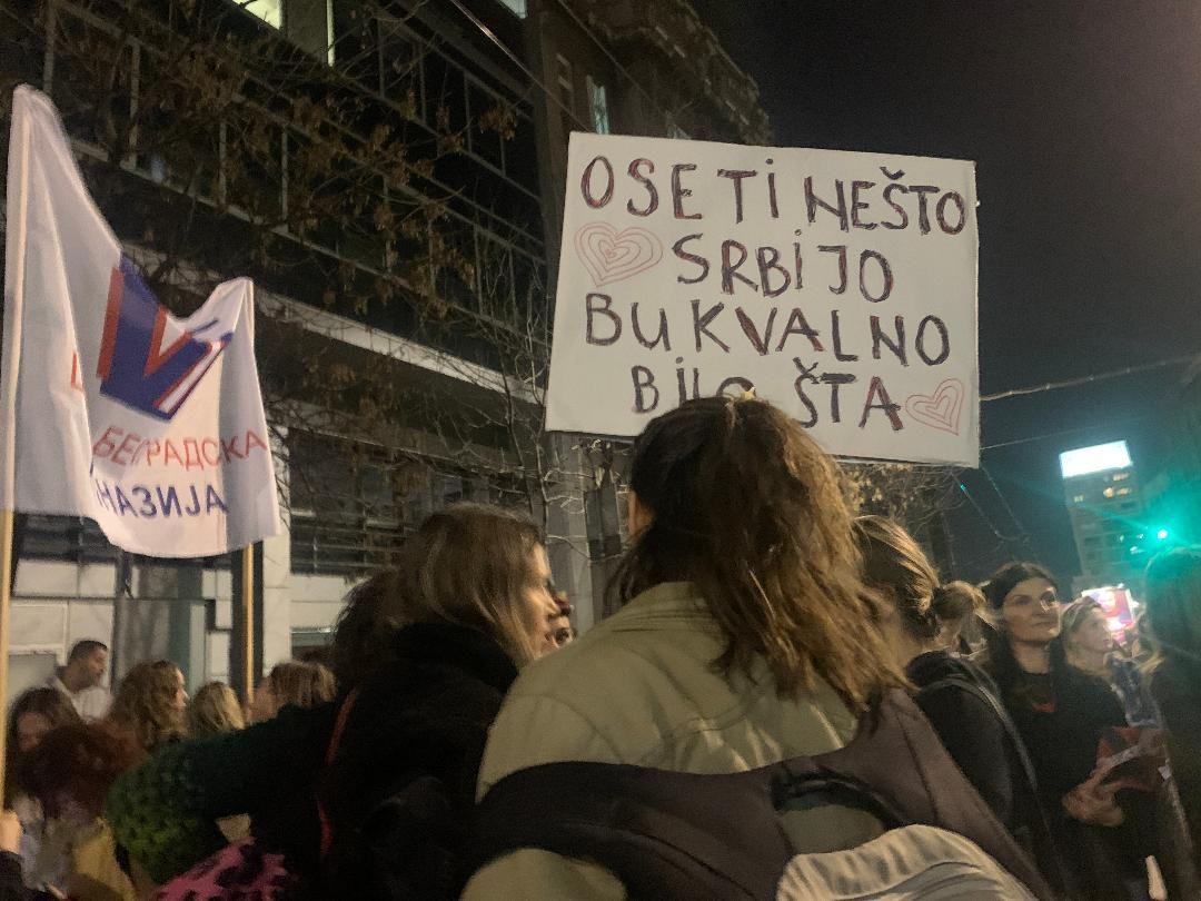 'Generalni štrajk': 'Šetnja krugom dvojke' u Beogradu, protest ispred RTS-a 6 Demonstranti