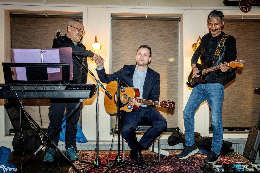 Prvi korak Grenlanda ka nezavisnosti od Danske 2 Lider Demokratita Jens-Frederik Nilsen