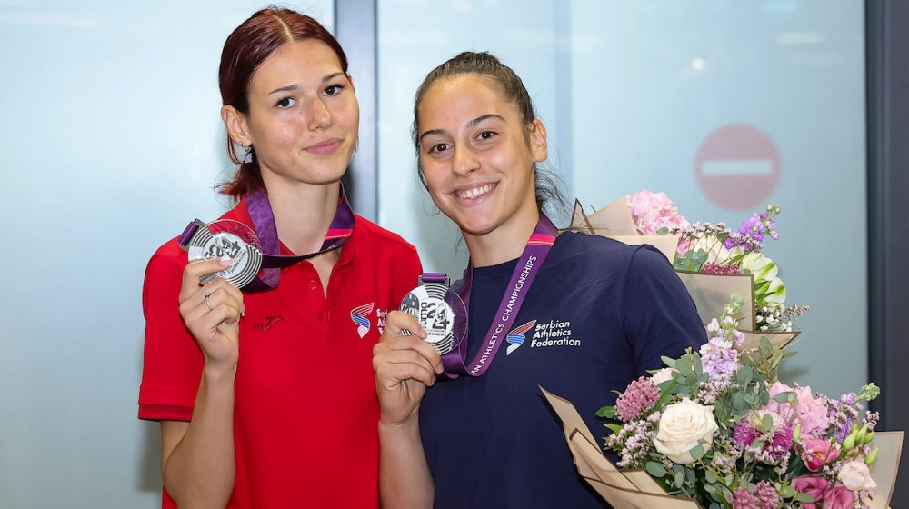 Angelina Topić i Adriana Vilagoš