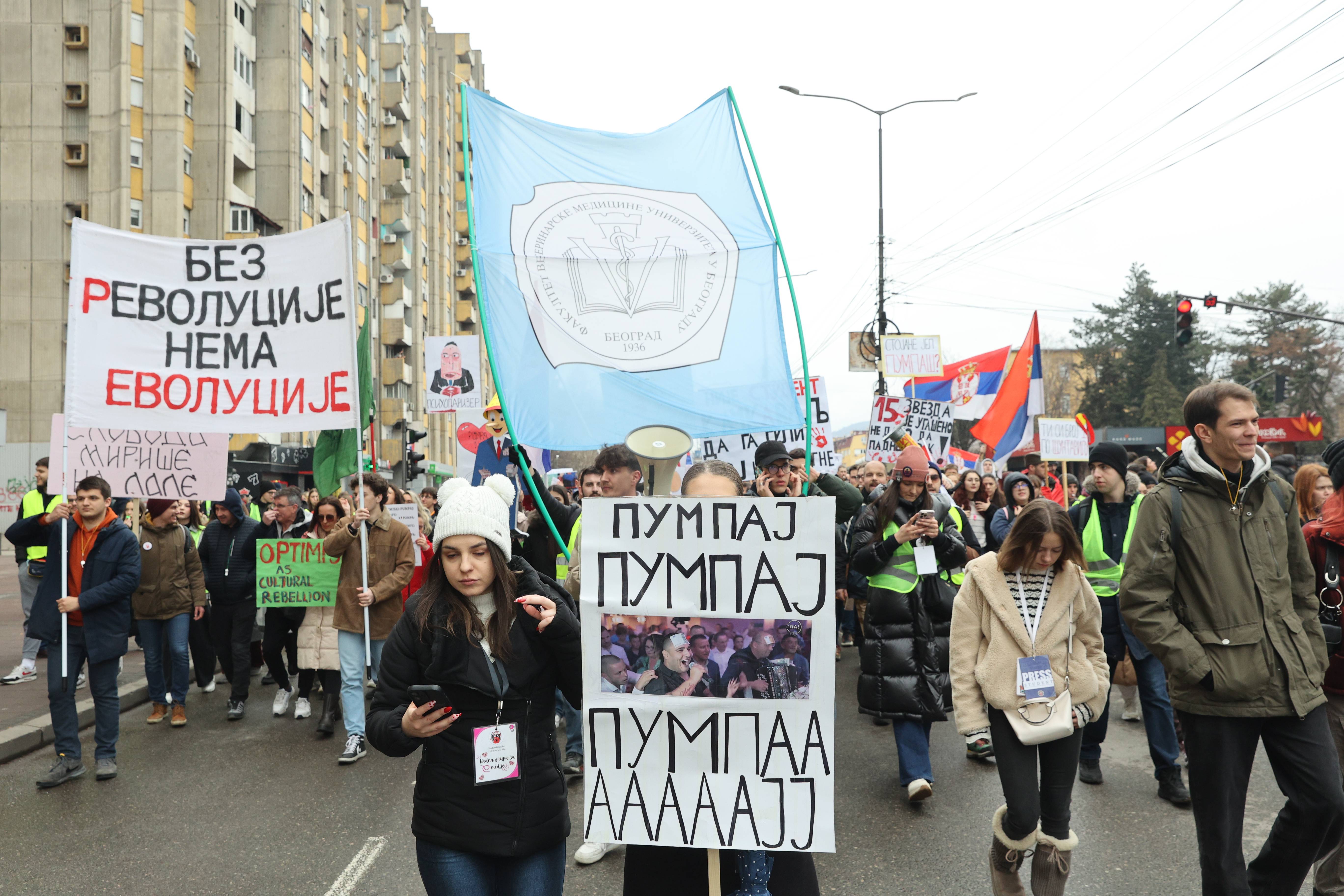 Kako je izgledao dan u Nišu tokom protesta "Studentski edikt"? (FOTO) 8 Kako je izgledao dan u Nišu tokom protesta "Studentski edikt"? (FOTO) 8