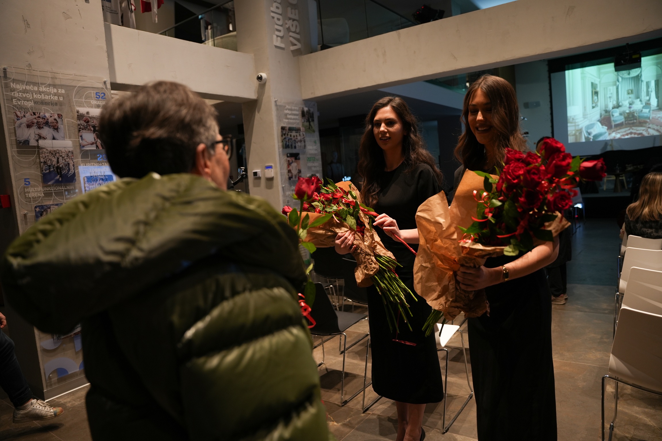 Koko Šanel na Dorćolu: "Mala crna haljina" pokupila ovacije brojne publike 2