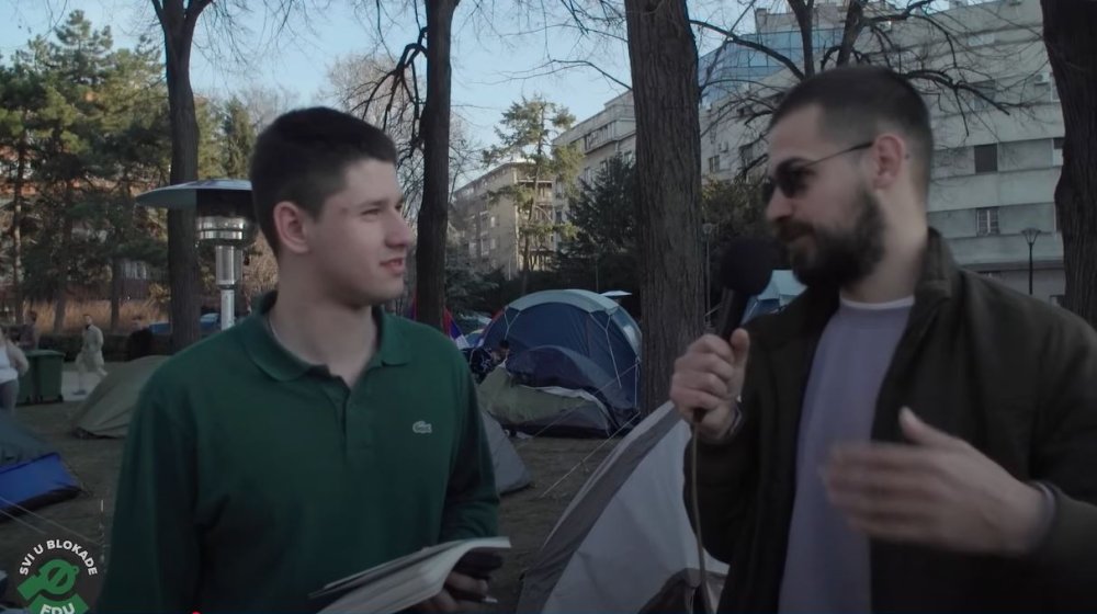 Blokada, humor i otpor: Zašto svi pričaju o filmu "Kameleon"? 1