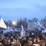 Niš osvanuo čist: Studenti do ranih jutarnjih sati uklanjali smeće 9