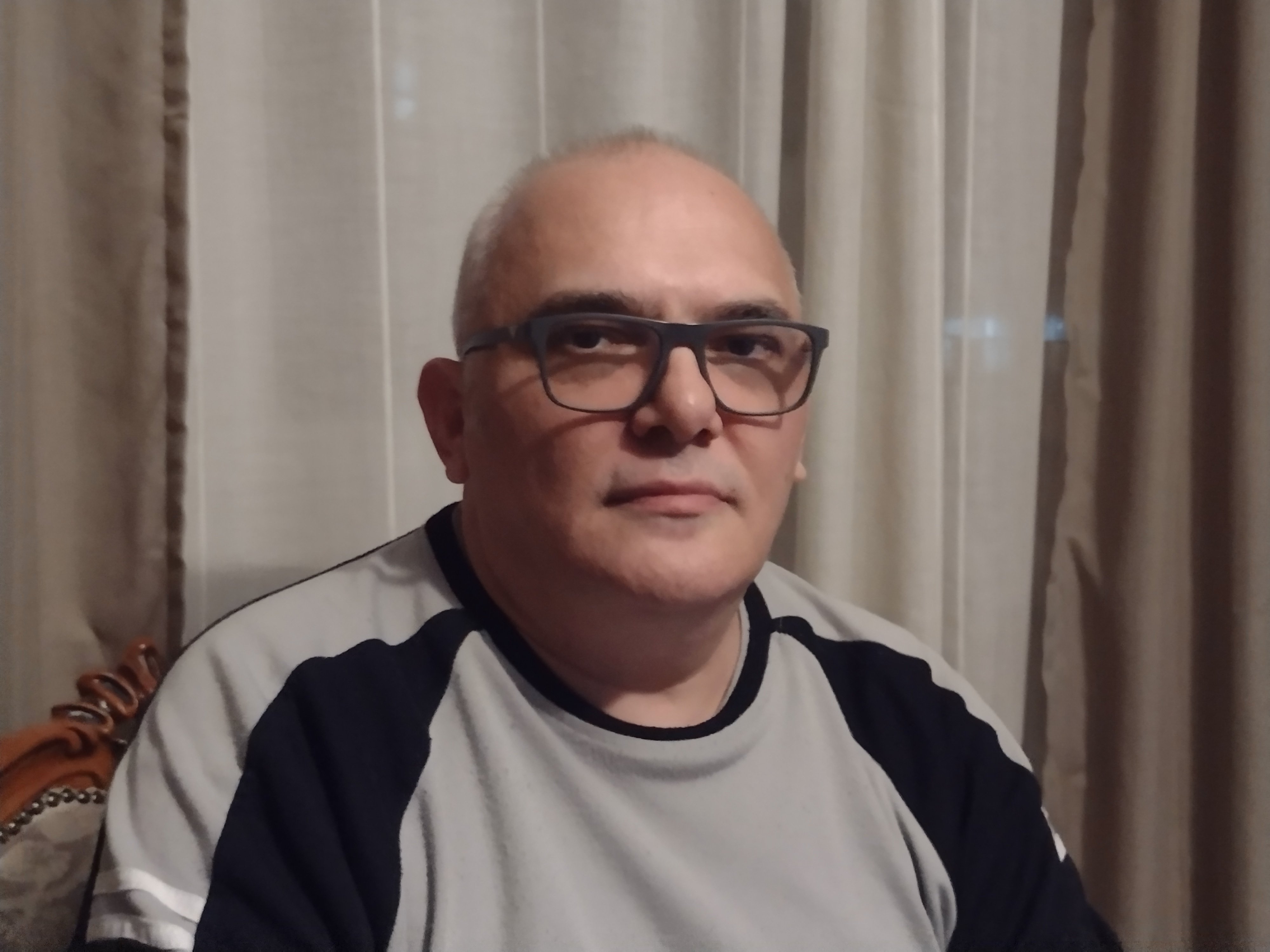 Ne čudi me što veći broj kolega ne učestvuje u ovoj opšte društvenoj pobuni: Ljudi, sećanja - sudija Nenad Baković 8