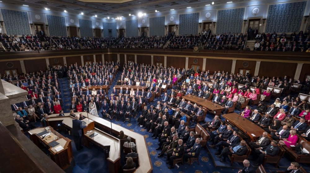 Tramp poručio u Kongresu da se Amerika vratila, u govoru pomenuo i Srbiju (VIDEO) 1