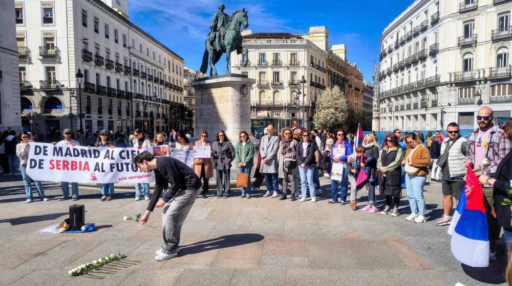 Podrška studentima u blokadi od srpske dijaspore u Madridu: Na današnejm skupu odata pošta za 16 žrtava u Novom Sadu 1