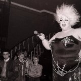 Divajn: Od šokantne dreg kraljice do mejnstrim ikone 3