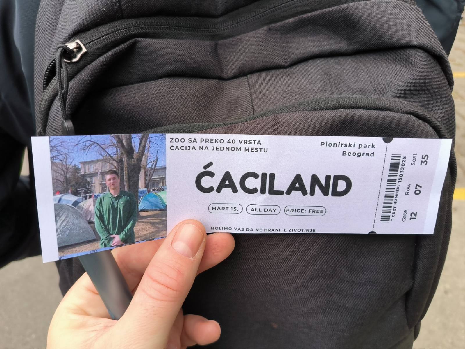 Slike velikog protesta u Beogradu: Borbeno radovanje (VIDEO/FOTO) 4