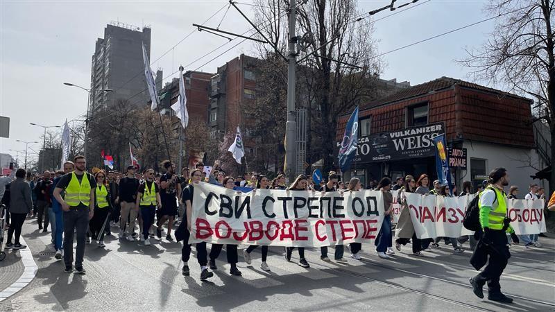 Veliki broj ljudi u Beogradu pred protest studenata 11 studenti, studentski protest