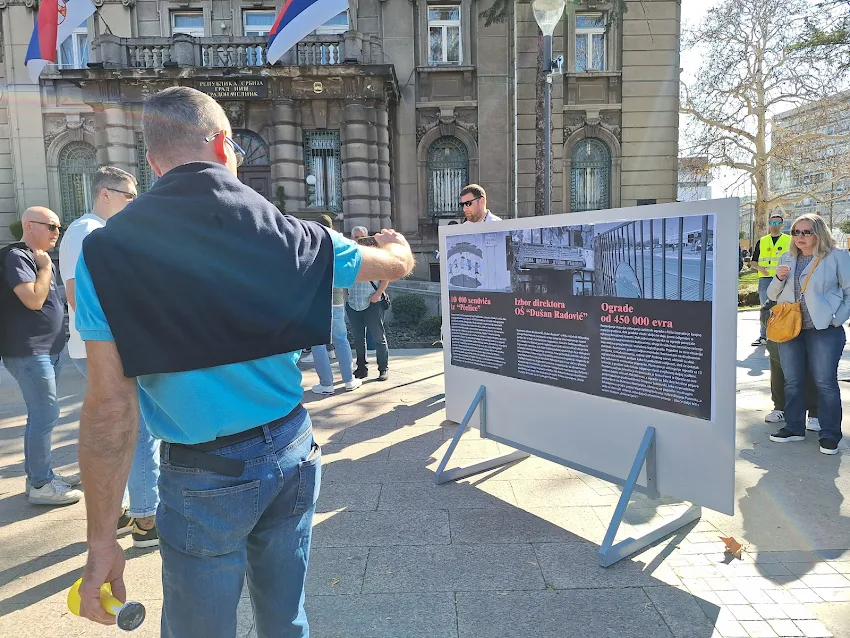Nesrećnih 13 (VIDEO) Niški studenti nastavili pešačenje do Beograda: Za 11. mart najavljen "posebno značajan doručak" ispred Skupštine grada 3