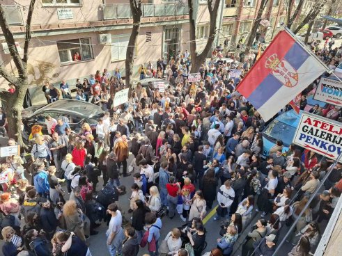 "Nama ne treba vođa, mi nismo stado ovaca": Završen protest "Nema spuštanja tenzija" u Nišu 5