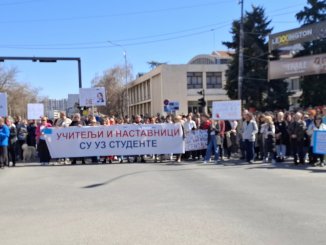 "Nama ne treba vođa, mi nismo stado ovaca": Završen protest "Nema spuštanja tenzija" u Nišu 2