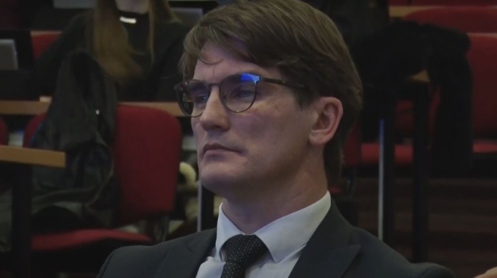 SRCE protiv novizabranog predsednika opštine Obrenovac 1