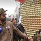 Andrej Josifovski Pijanista na protestu kod Generalštaba