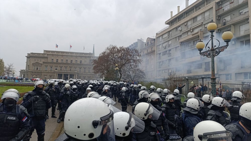MUP demantovao korišćenje "zvučnog topa": Ne koristimo nezakonita sredstva 1