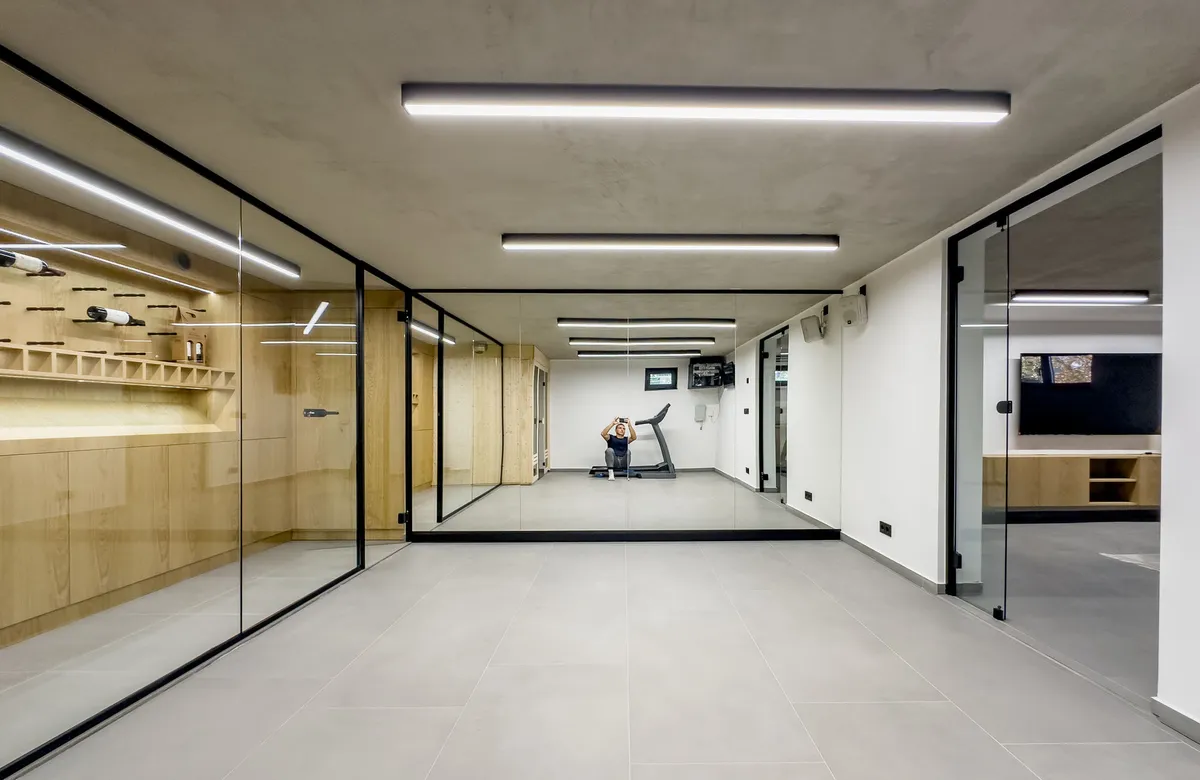 Ova tradicionalna kuća u Nemačkoj potpuno je transformisana: Sada predstavlja moderan i fleksibilan dom po meri savremene porodice 8