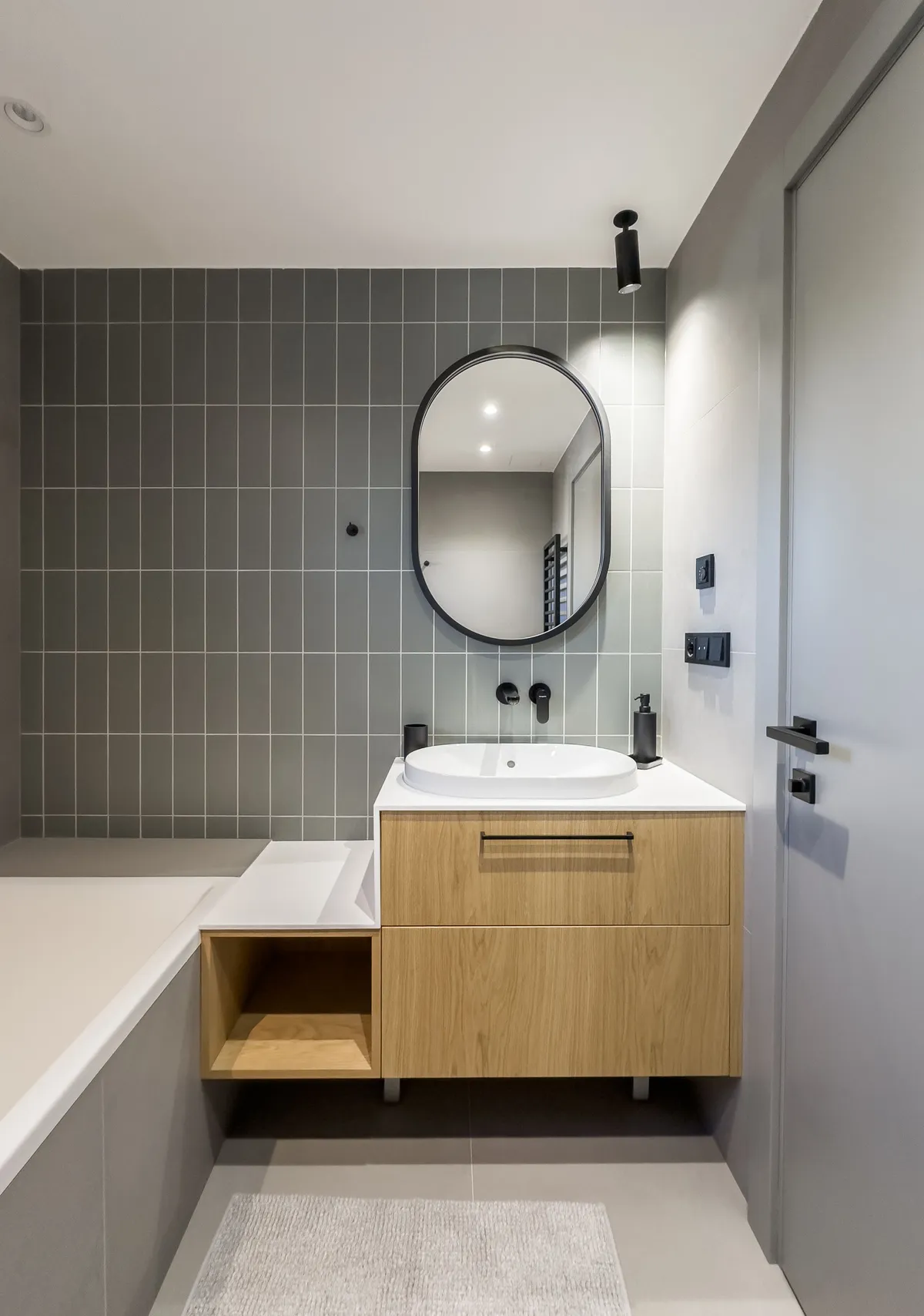 Ova tradicionalna kuća u Nemačkoj potpuno je transformisana: Sada predstavlja moderan i fleksibilan dom po meri savremene porodice 7